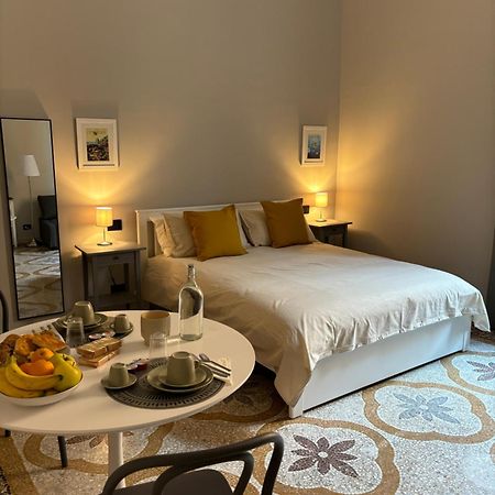 B&B Genova Holiday Εξωτερικό φωτογραφία