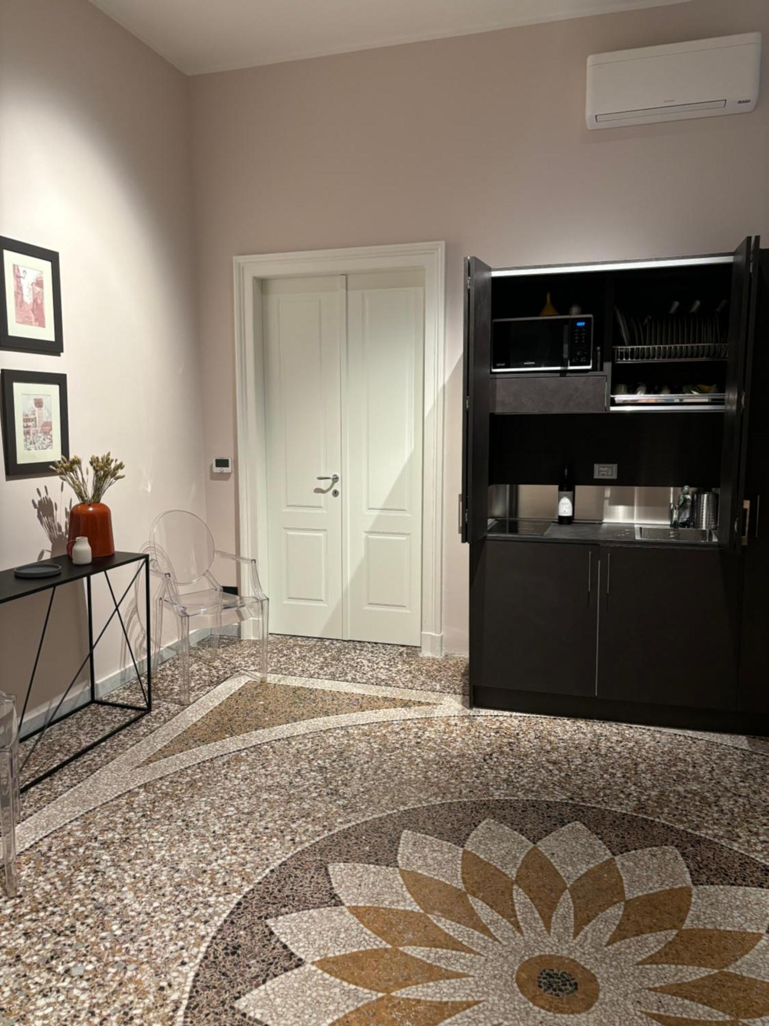 B&B Genova Holiday Εξωτερικό φωτογραφία
